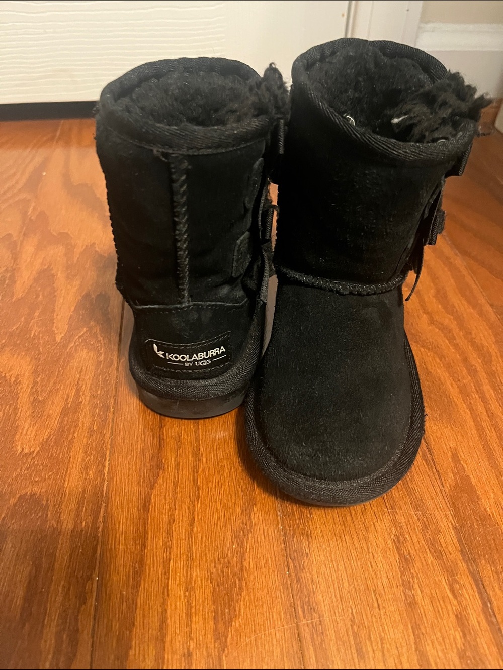 Koolaburra By Ugg Black Kids Boots 6T